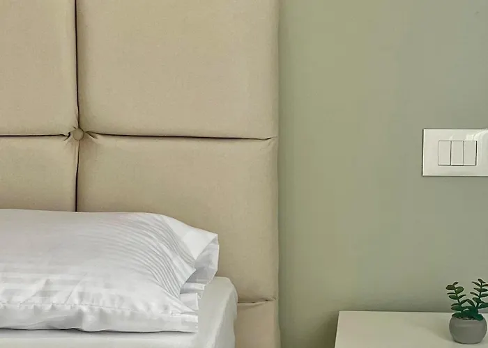 The Pebble Couch * Tirana